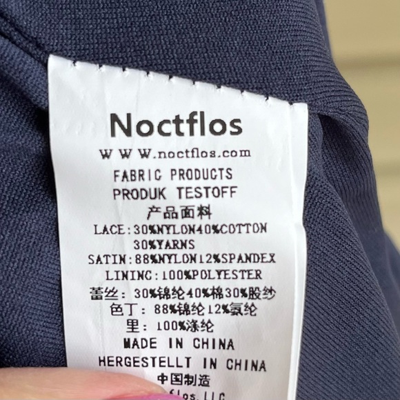 •Noctflos• NWT Lace Fit & Flare Dress - Size Medium - Picture 7 of 9